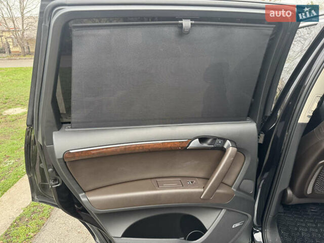 Черный Ауди Ку 7, объемом двигателя 3 л и пробегом 290 тыс. км за 16500 $, фото 7 на Automoto.ua