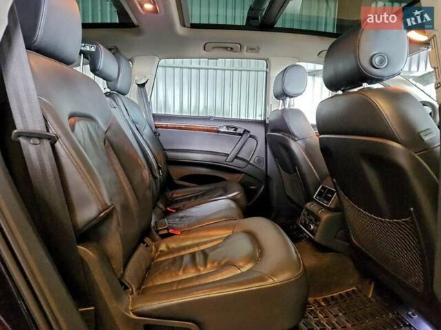 Черный Ауди Ку 7, объемом двигателя 2.97 л и пробегом 109 тыс. км за 2000 $, фото 10 на Automoto.ua