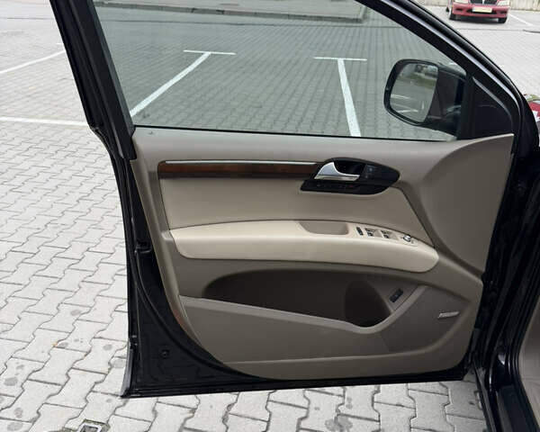 Черный Ауди Ку 7, объемом двигателя 3 л и пробегом 200 тыс. км за 9900 $, фото 33 на Automoto.ua