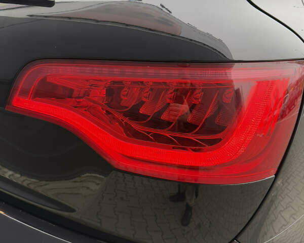 Черный Ауди Ку 7, объемом двигателя 3 л и пробегом 200 тыс. км за 9900 $, фото 31 на Automoto.ua