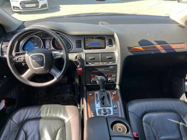 Черный Ауди Ку 7, объемом двигателя 3 л и пробегом 347 тыс. км за 15990 $, фото 31 на Automoto.ua