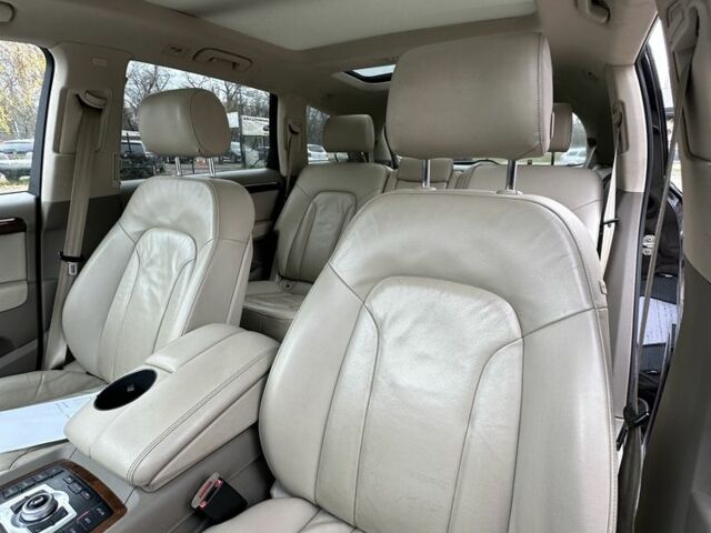 Черный Ауди Ку 7, объемом двигателя 3 л и пробегом 166 тыс. км за 10800 $, фото 15 на Automoto.ua