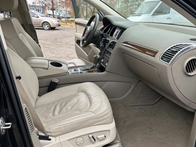 Черный Ауди Ку 7, объемом двигателя 3 л и пробегом 166 тыс. км за 10800 $, фото 18 на Automoto.ua