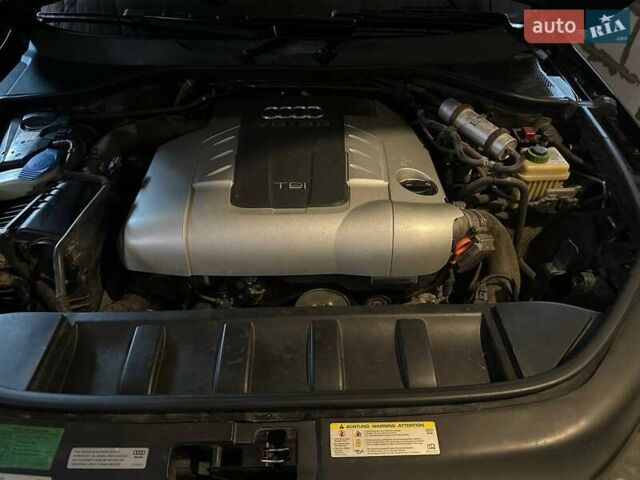 Черный Ауди Ку 7, объемом двигателя 3 л и пробегом 247 тыс. км за 20803 $, фото 34 на Automoto.ua