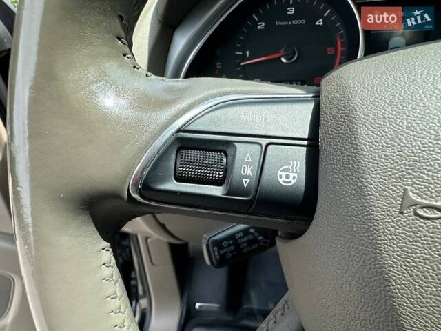 Черный Ауди Ку 7, объемом двигателя 4.2 л и пробегом 209 тыс. км за 20000 $, фото 20 на Automoto.ua