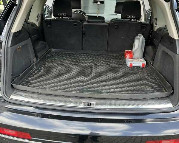 Черный Ауди Ку 7, объемом двигателя 2.97 л и пробегом 255 тыс. км за 20500 $, фото 7 на Automoto.ua