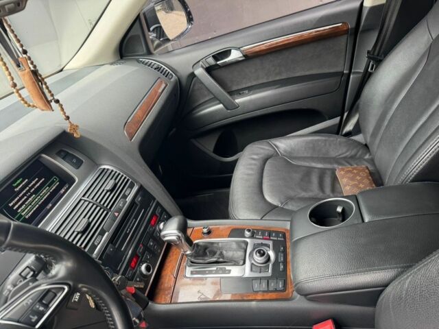 Черный Ауди Ку 7, объемом двигателя 3 л и пробегом 260 тыс. км за 19000 $, фото 7 на Automoto.ua