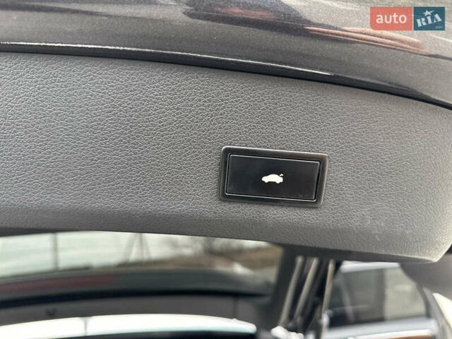 Черный Ауди Ку 7, объемом двигателя 2.97 л и пробегом 323 тыс. км за 22000 $, фото 10 на Automoto.ua