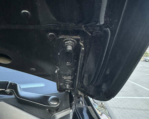 Черный Ауди Ку 7, объемом двигателя 3 л и пробегом 121 тыс. км за 20500 $, фото 114 на Automoto.ua