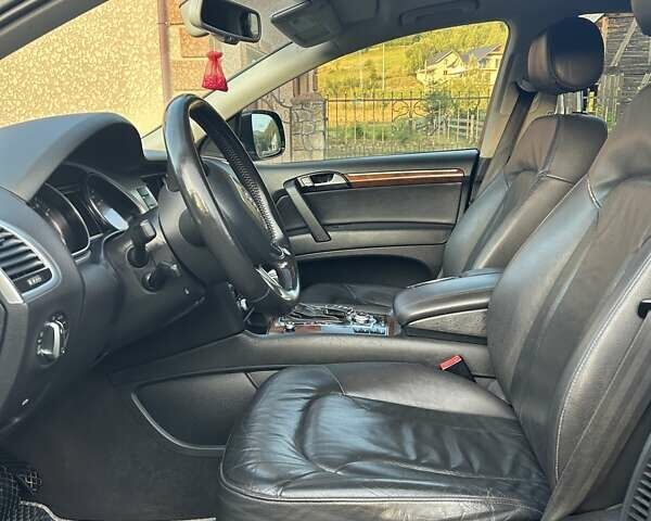 Черный Ауди Ку 7, объемом двигателя 3 л и пробегом 155 тыс. км за 19000 $, фото 4 на Automoto.ua