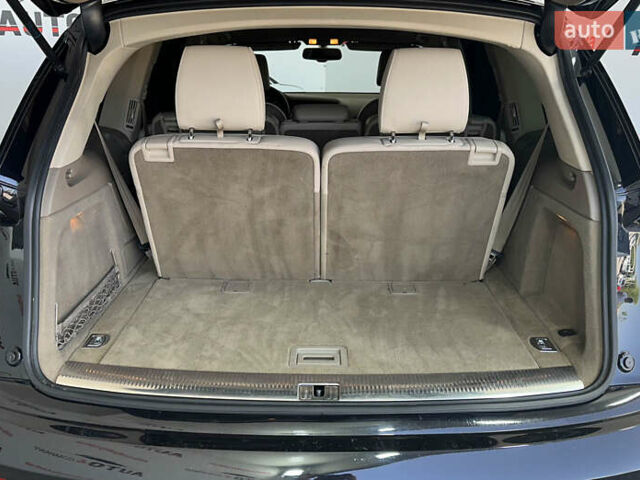 Черный Ауди Ку 7, объемом двигателя 3 л и пробегом 300 тыс. км за 17950 $, фото 5 на Automoto.ua