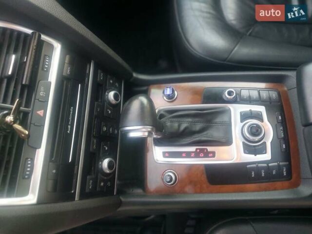 Черный Ауди Ку 7, объемом двигателя 3 л и пробегом 320 тыс. км за 16500 $, фото 43 на Automoto.ua