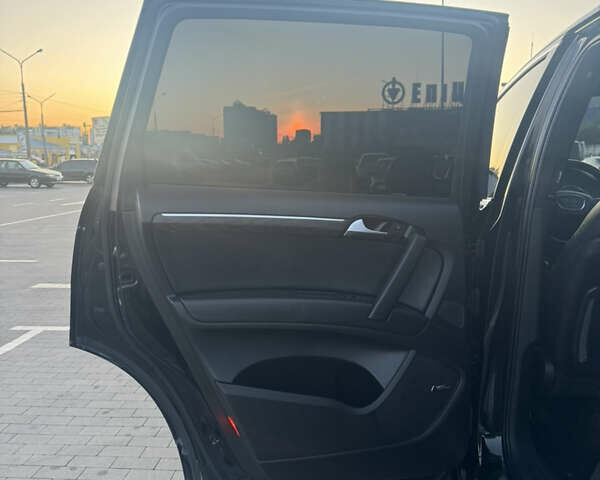 Черный Ауди Ку 7, объемом двигателя 3 л и пробегом 121 тыс. км за 20500 $, фото 68 на Automoto.ua