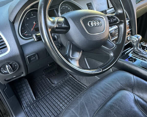 Ауді Ку 7 2012 у Львові на Automoto.ua Чорний Ауді Ку 7, об'ємом двигуна 2.97 л та пробігом 340 тис. км за 20000 $, фото 15 на Automoto.ua