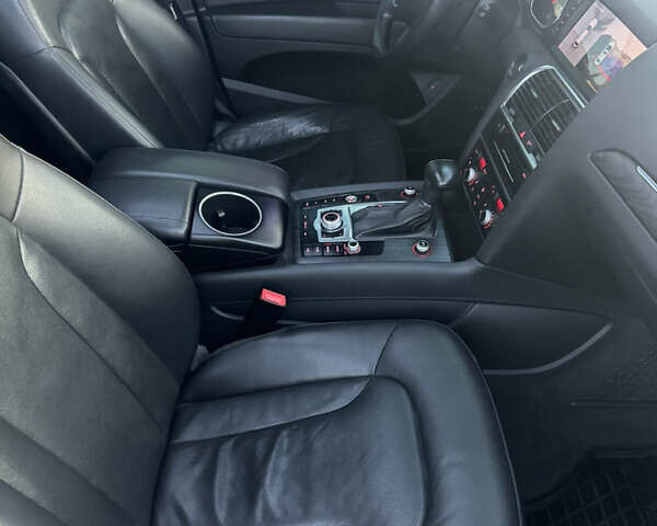 Черный Ауди Ку 7, объемом двигателя 3 л и пробегом 121 тыс. км за 20500 $, фото 96 на Automoto.ua