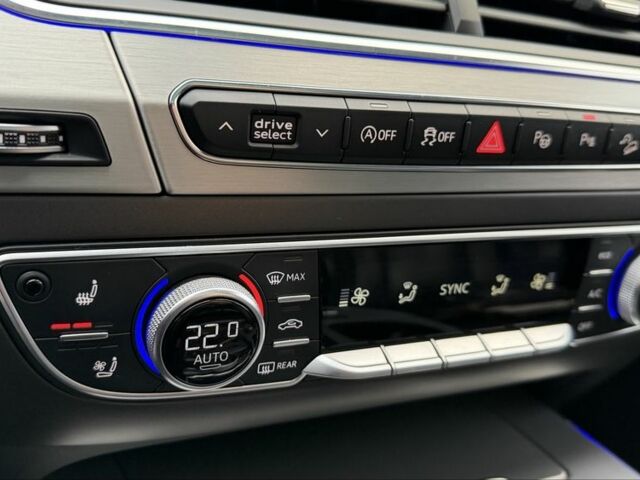 Черный Ауди Ку 7, объемом двигателя 3 л и пробегом 280 тыс. км за 37044 $, фото 14 на Automoto.ua