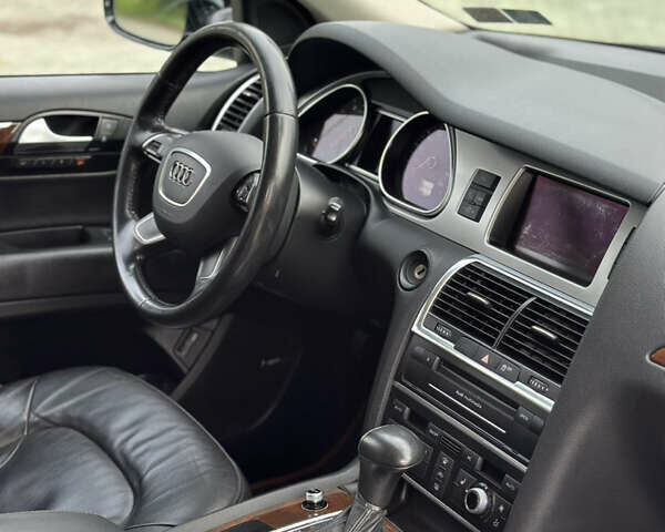 Черный Ауди Ку 7, объемом двигателя 3 л и пробегом 204 тыс. км за 13500 $, фото 39 на Automoto.ua
