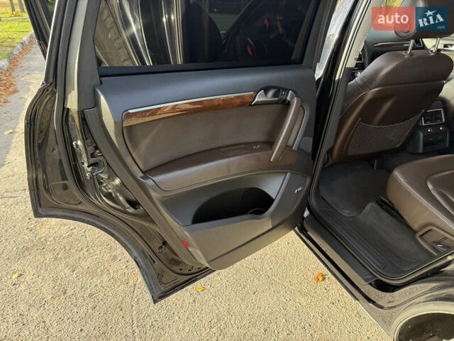 Черный Ауди Ку 7, объемом двигателя 2.97 л и пробегом 282 тыс. км за 16500 $, фото 16 на Automoto.ua