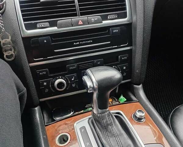 Черный Ауди Ку 7, объемом двигателя 3 л и пробегом 376 тыс. км за 15100 $, фото 14 на Automoto.ua