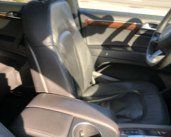 Чорний Ауді Ку 7, об'ємом двигуна 2.97 л та пробігом 296 тис. км за 16200 $, фото 7 на Automoto.ua
