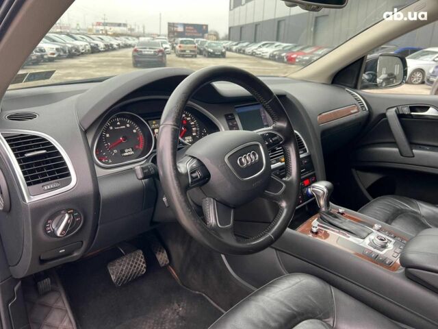 Чорний Ауді Ку 7, об'ємом двигуна 3 л та пробігом 205 тис. км за 12590 $, фото 18 на Automoto.ua