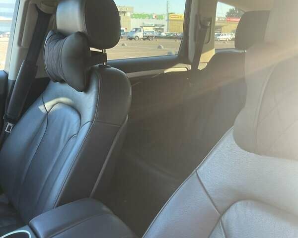 Черный Ауди Ку 7, объемом двигателя 3 л и пробегом 145 тыс. км за 22000 $, фото 23 на Automoto.ua
