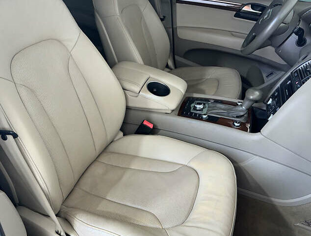 Черный Ауди Ку 7, объемом двигателя 3 л и пробегом 300 тыс. км за 17950 $, фото 8 на Automoto.ua