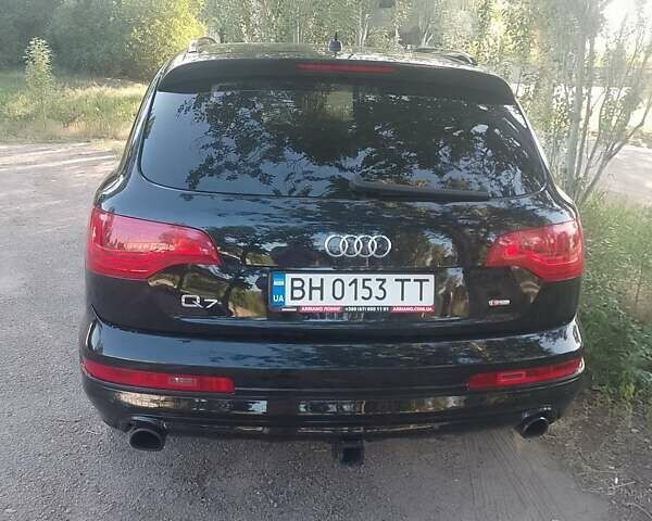 Черный Ауди Ку 7, объемом двигателя 3 л и пробегом 225 тыс. км за 18500 $, фото 1 на Automoto.ua