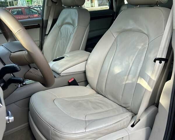 Чорний Ауді Ку 7, об'ємом двигуна 3 л та пробігом 206 тис. км за 14500 $, фото 18 на Automoto.ua