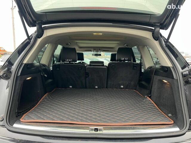 Чорний Ауді Ку 7, об'ємом двигуна 3 л та пробігом 205 тис. км за 12590 $, фото 44 на Automoto.ua