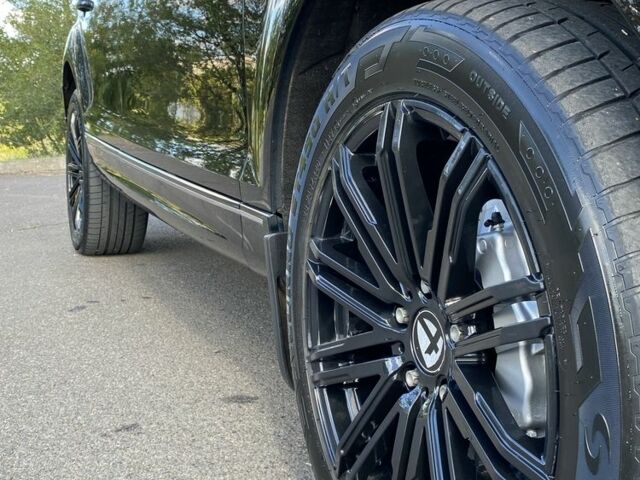 Черный Ауди Ку 7, объемом двигателя 3 л и пробегом 246 тыс. км за 16000 $, фото 17 на Automoto.ua