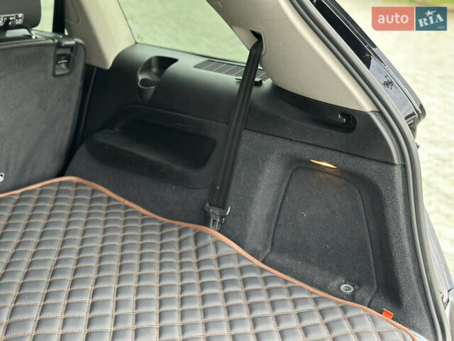 Черный Ауди Ку 7, объемом двигателя 3 л и пробегом 204 тыс. км за 13500 $, фото 53 на Automoto.ua