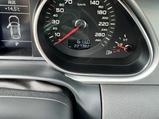 Черный Ауди Ку 7, объемом двигателя 3 л и пробегом 228 тыс. км за 15700 $, фото 15 на Automoto.ua