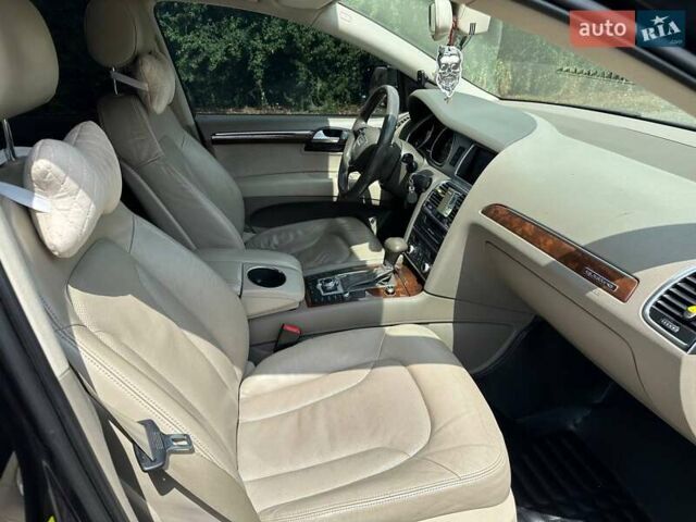 Черный Ауди Ку 7, объемом двигателя 4.2 л и пробегом 209 тыс. км за 20000 $, фото 22 на Automoto.ua