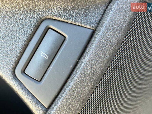 Черный Ауди Ку 7, объемом двигателя 3 л и пробегом 203 тыс. км за 13800 $, фото 11 на Automoto.ua