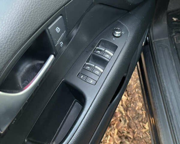 Чорний Ауді Ку 7, об'ємом двигуна 3 л та пробігом 151 тис. км за 15500 $, фото 11 на Automoto.ua