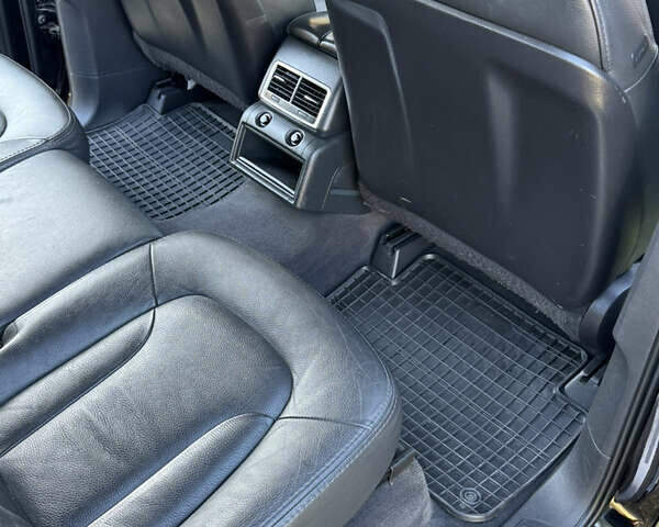 Ауді Ку 7 2012 у Львові на Automoto.ua Чорний Ауді Ку 7, об'ємом двигуна 2.97 л та пробігом 340 тис. км за 20000 $, фото 9 на Automoto.ua