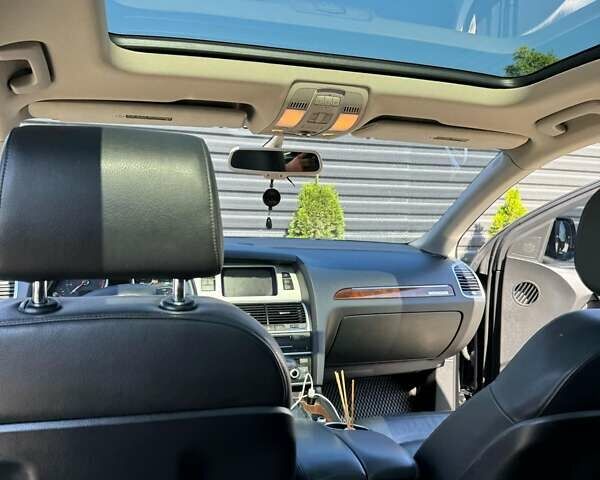 Чорний Ауді Ку 7, об'ємом двигуна 3 л та пробігом 211 тис. км за 13200 $, фото 1 на Automoto.ua