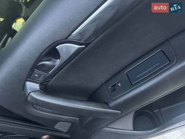 Черный Ауди Ку 7, объемом двигателя 3 л и пробегом 121 тыс. км за 20500 $, фото 86 на Automoto.ua