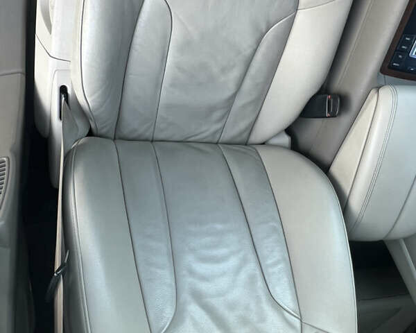 Черный Ауди Ку 7, объемом двигателя 3 л и пробегом 238 тыс. км за 16400 $, фото 11 на Automoto.ua