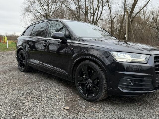 Черный Ауди Ку 7, объемом двигателя 3 л и пробегом 280 тыс. км за 37044 $, фото 1 на Automoto.ua