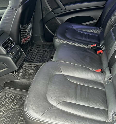 Чорний Ауді Ку 7, об'ємом двигуна 2.97 л та пробігом 211 тис. км за 16500 $, фото 4 на Automoto.ua