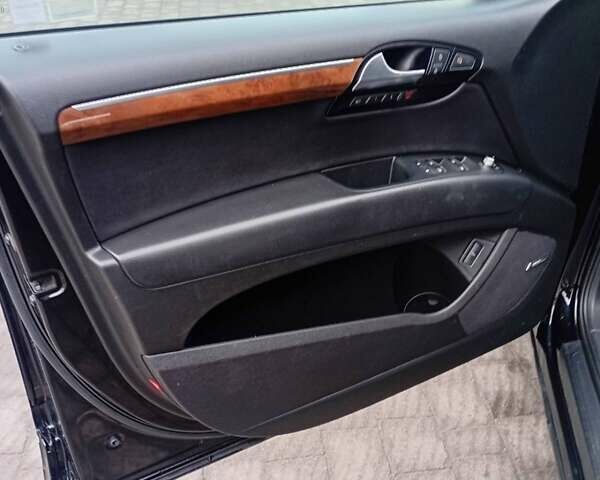 Черный Ауди Ку 7, объемом двигателя 3 л и пробегом 376 тыс. км за 15100 $, фото 9 на Automoto.ua