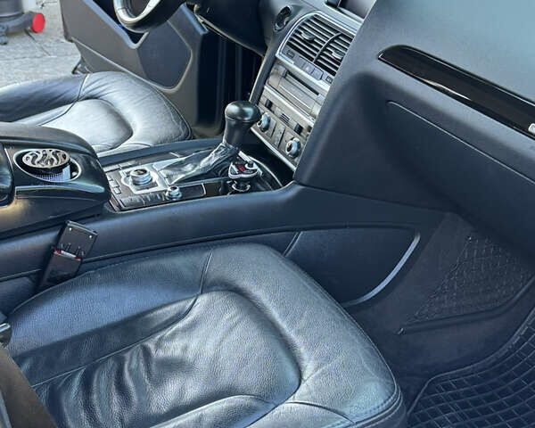 Ауді Ку 7 2012 у Львові на Automoto.ua Чорний Ауді Ку 7, об'ємом двигуна 2.97 л та пробігом 340 тис. км за 20000 $, фото 6 на Automoto.ua