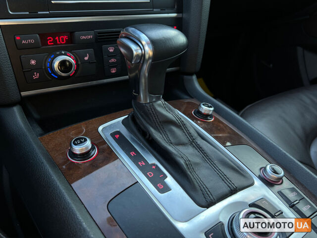 Черный Ауди Ку 7, объемом двигателя 3 л и пробегом 204 тыс. км за 21100 $, фото 19 на Automoto.ua