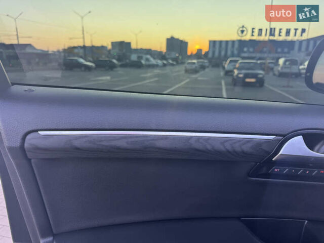 Черный Ауди Ку 7, объемом двигателя 3 л и пробегом 121 тыс. км за 20500 $, фото 65 на Automoto.ua