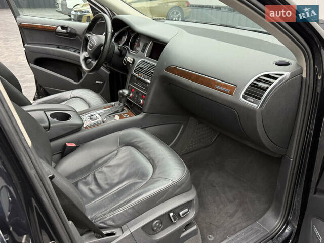 Черный Ауди Ку 7, объемом двигателя 3 л и пробегом 257 тыс. км за 15900 $, фото 20 на Automoto.ua