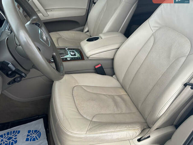 Черный Ауди Ку 7, объемом двигателя 3 л и пробегом 300 тыс. км за 17950 $, фото 7 на Automoto.ua