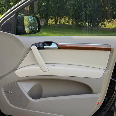 Чорний Ауді Ку 7, об'ємом двигуна 2.97 л та пробігом 289 тис. км за 16400 $, фото 12 на Automoto.ua