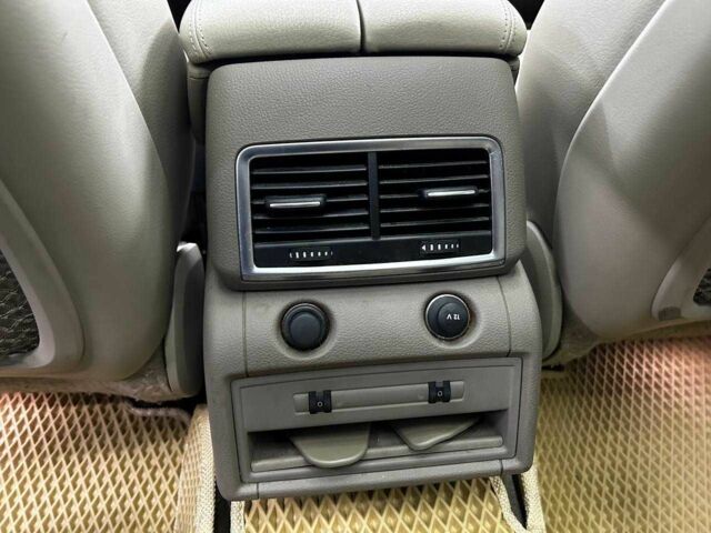 Черный Ауди Ку 7, объемом двигателя 3 л и пробегом 259 тыс. км за 13300 $, фото 16 на Automoto.ua